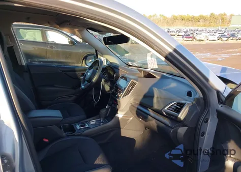 2021 Subaru Forester Premium из США, поврежденный, VIN JF2SKAFC7MH452661